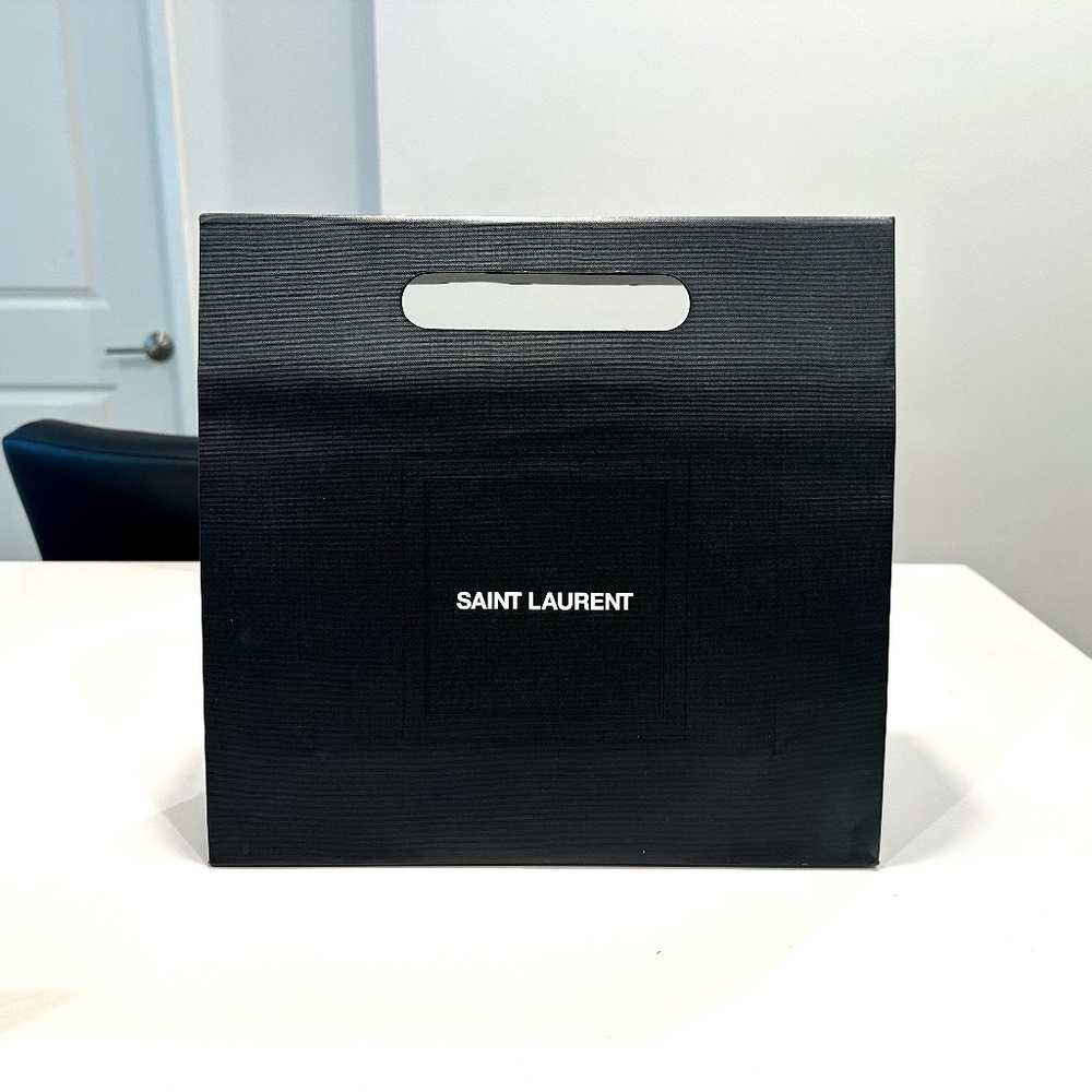 AUTHENTIC SAINT LAURENT SHOPPING BAG